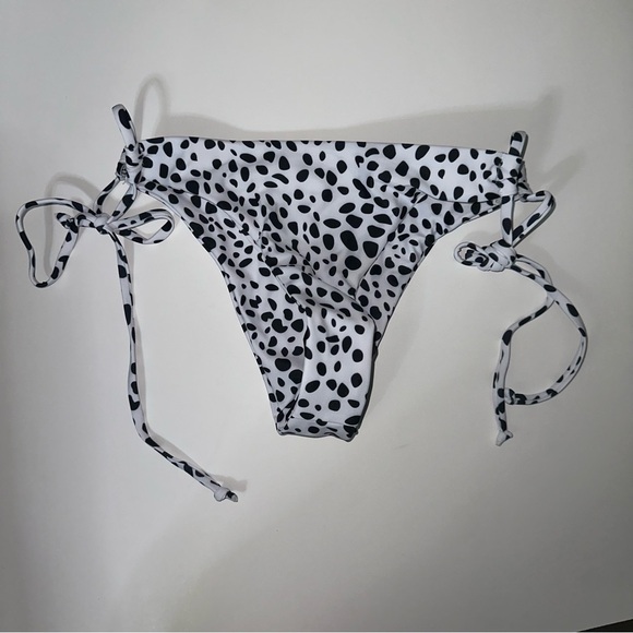 NWT Zaful assymetric bikini - Picture 7 of 7